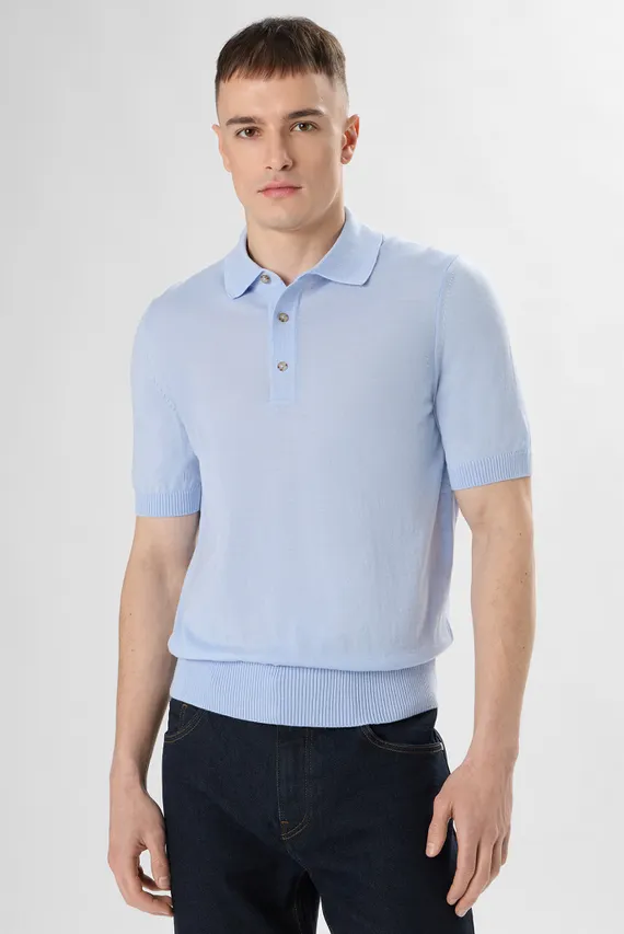 muzhskoe-goluboe-sherstyanoe-polo-boss-50560485450-goluboj-1.webp Мужское голубое шерстяное поло — изображение 1